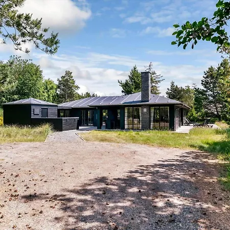 Bv328-blavand-karl-postsvej-11-a *