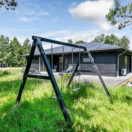Bv328-blavand-karl-postsvej-11-a Feriehus *